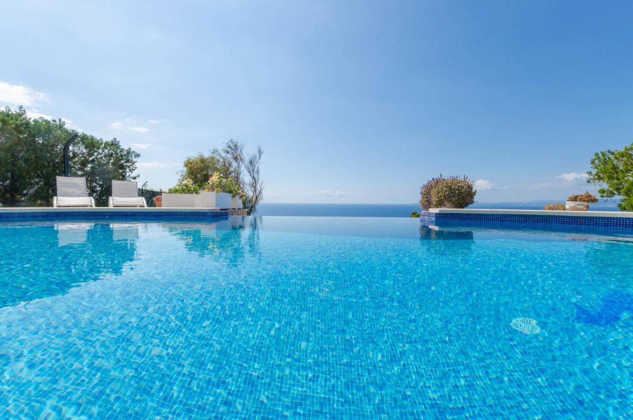 Yourhouse Somni Villa *